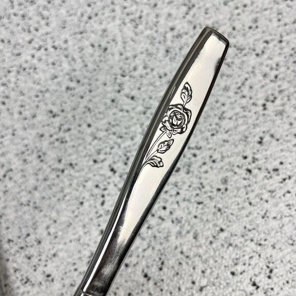 Oneida OUR ROSE Lot of 6 Table Knives Replacements Hollow Stainless‎ Steel - Picture 4 of 4